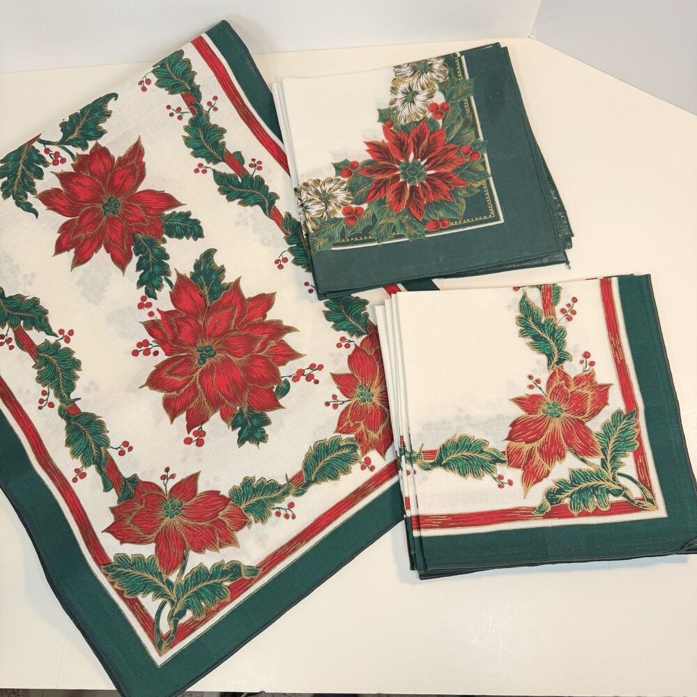VTG 10 Cloth Napkins And Table Runner Brazil Dark Green Christmas NEW Poinsettia